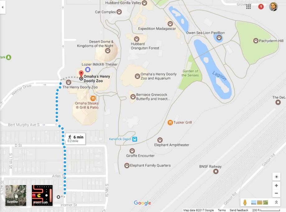 Near Zoo/college World Series/downtown * Omaha